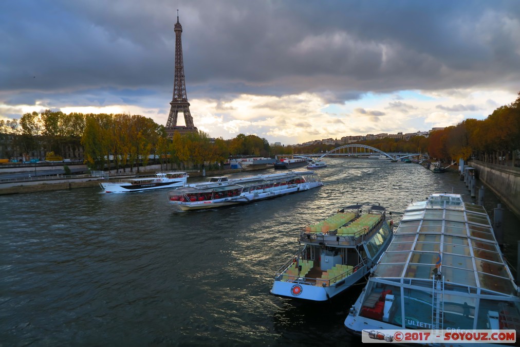 Paris - Port de La Bourdonnais et Tour Eiffel
Mots-clés: FRA France geo:lat=48.86413954 geo:lon=2.30129778 geotagged le-de-France Place de l'Alma Hdr Port de La Bourdonnais Tour Eiffel bateau La Seine Riviere