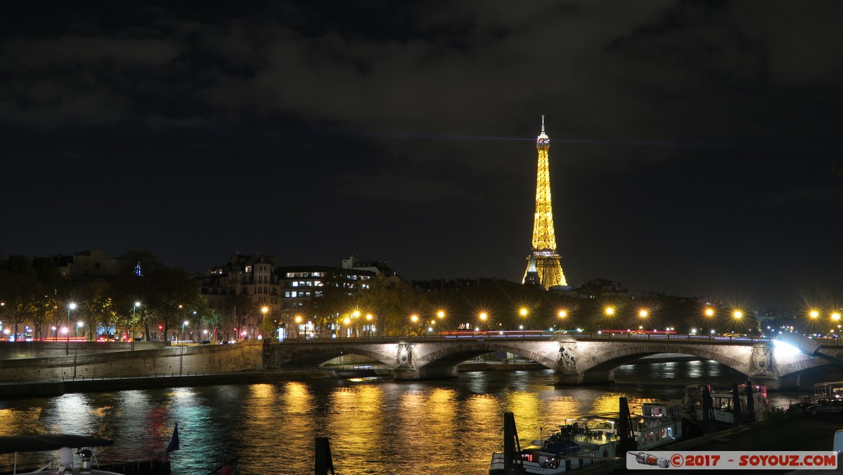 Paris by night - Tour Eiffel et Pont des Invalides
Mots-clés: Champs-Elysées FRA France geo:lat=48.86437245 geo:lon=2.31319070 geotagged le-de-France Paris 07 Nuit La Seine Riviere Port des Champs-Élysées Tour Eiffel Lumiere