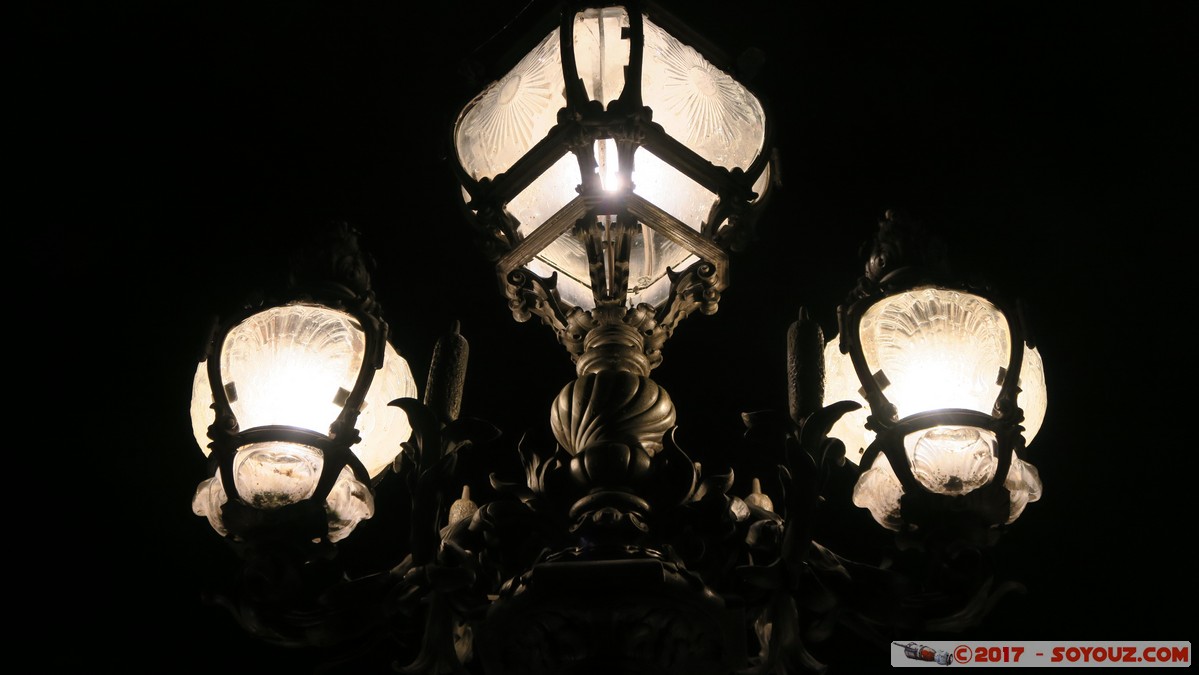 Paris by night - Pont Alexandre III
Mots-clés: Champs-Elysées FRA France geo:lat=48.86330317 geo:lon=2.31328189 geotagged le-de-France Paris 07 Nuit Pont Alexandre III Pont