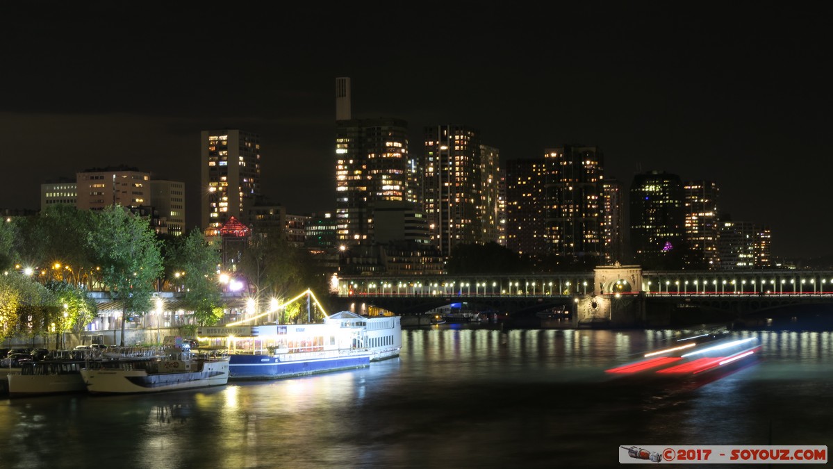 Paris by night - Front-de-Seine
Mots-clés: FRA France geo:lat=48.86017636 geo:lon=2.29122877 geotagged le-de-France Paris 10 Ancien - Quartier Invalides Paris 16 Nuit Avenue de New York Front-de-Seine Lumiere bateau Riviere La Seine