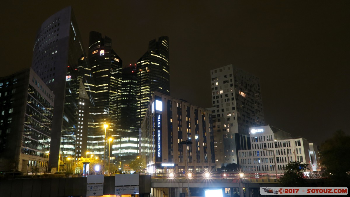 La Defense by night
Mots-clés: FRA France geo:lat=48.89283239 geo:lon=2.23476827 geotagged le-de-France La Defense Puteaux Nuit