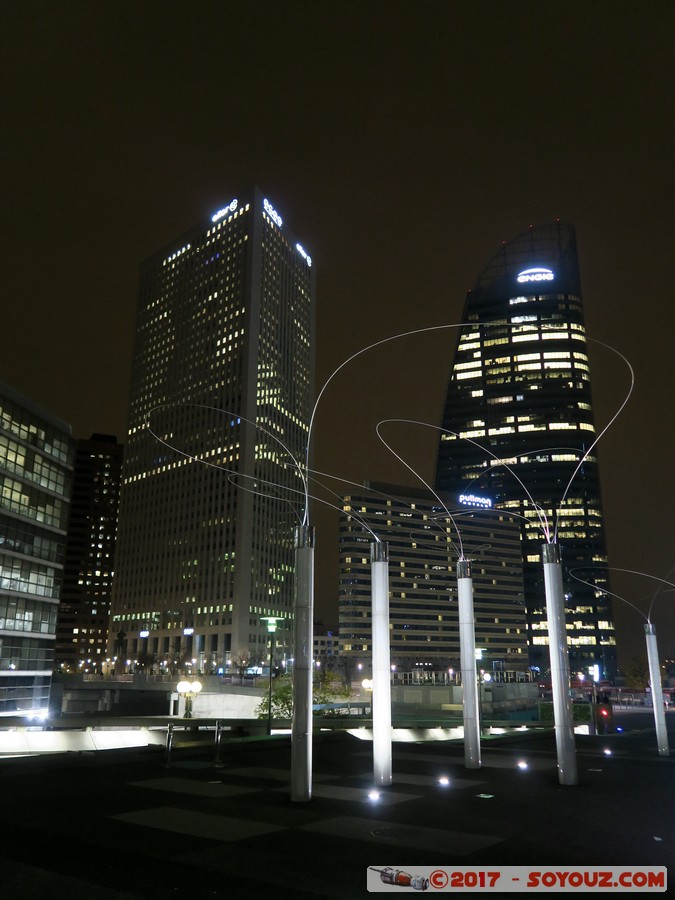 La Defense by night - Tour Egee et T1
Mots-clés: FRA France geo:lat=48.89341962 geo:lon=2.23836511 geotagged le-de-France La Defense Puteaux Nuit Tour Egee Tour T1 skyscraper