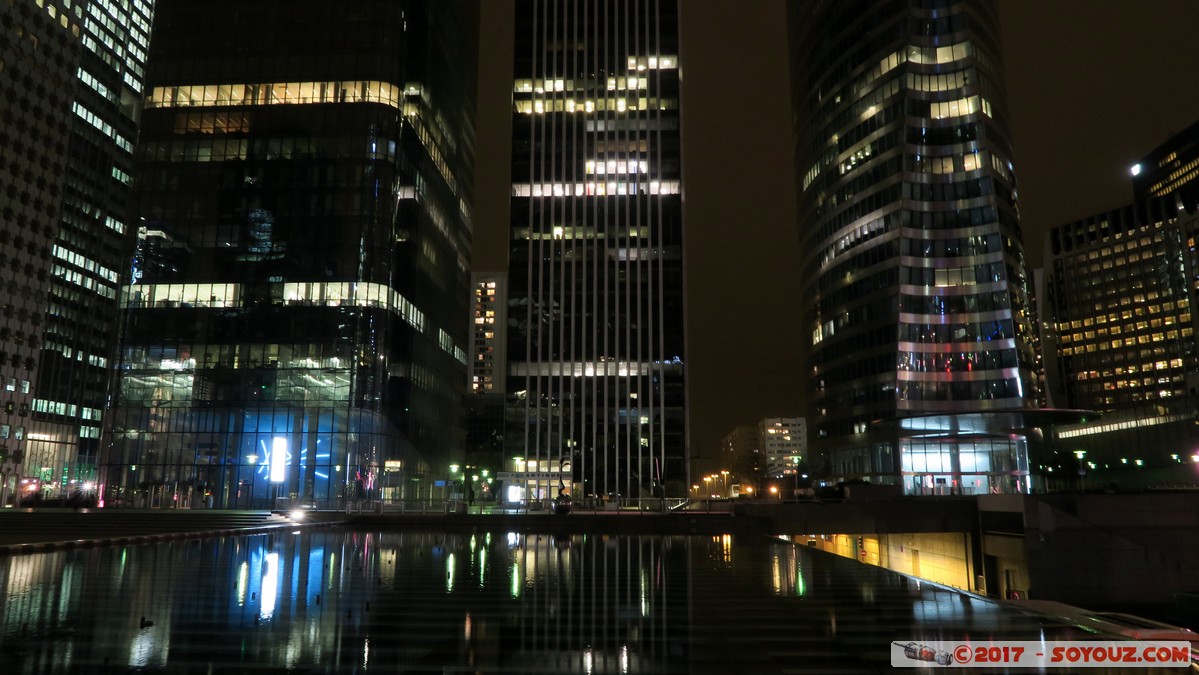 La Defense by night - Fontaine Agam
Mots-clés: FRA France geo:lat=48.89065622 geo:lon=2.24287927 geotagged le-de-France La Defense Puteaux Nuit Fontaine Agam