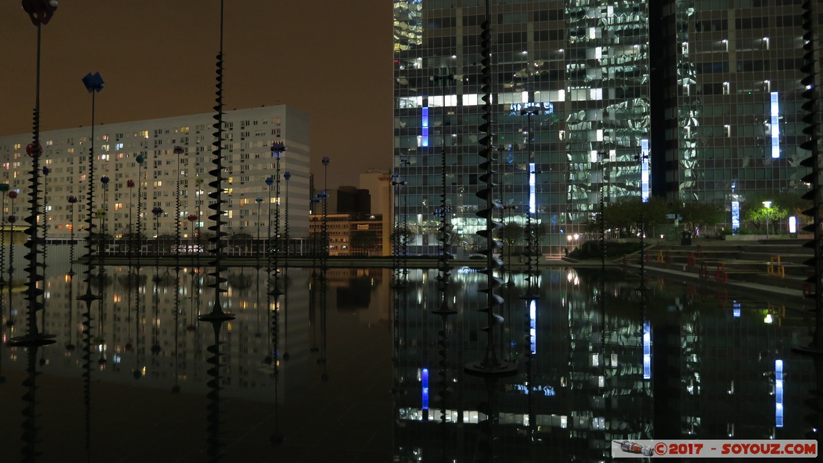 La Defense by night - Bassin Takis
Mots-clés: FRA France geo:lat=48.88833181 geo:lon=2.25013196 geotagged le-de-France La Defense Puteaux Nuit Bassin Takis sculpture