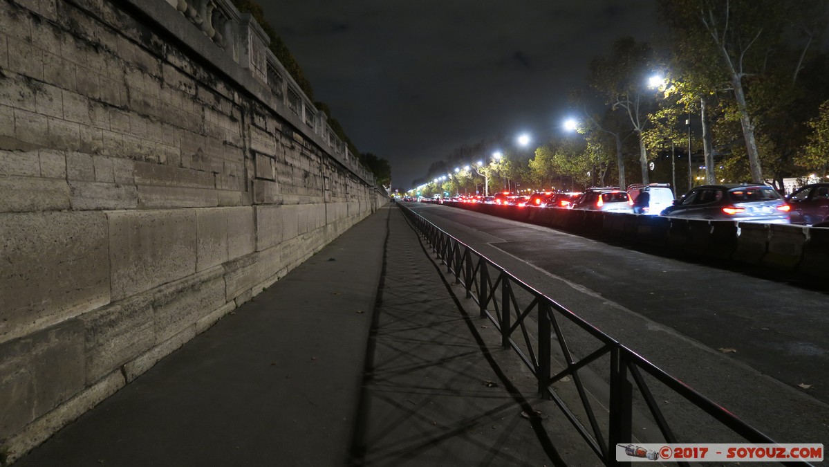 Paris by night - Jardin des Tuileries - Lines
Mots-clés: FRA France geo:lat=48.86355020 geo:lon=2.32238799 geotagged le-de-France Paris 01 Ancien - Quartier Tuileries Paris 07 Nuit Port des Tuileries Art picture