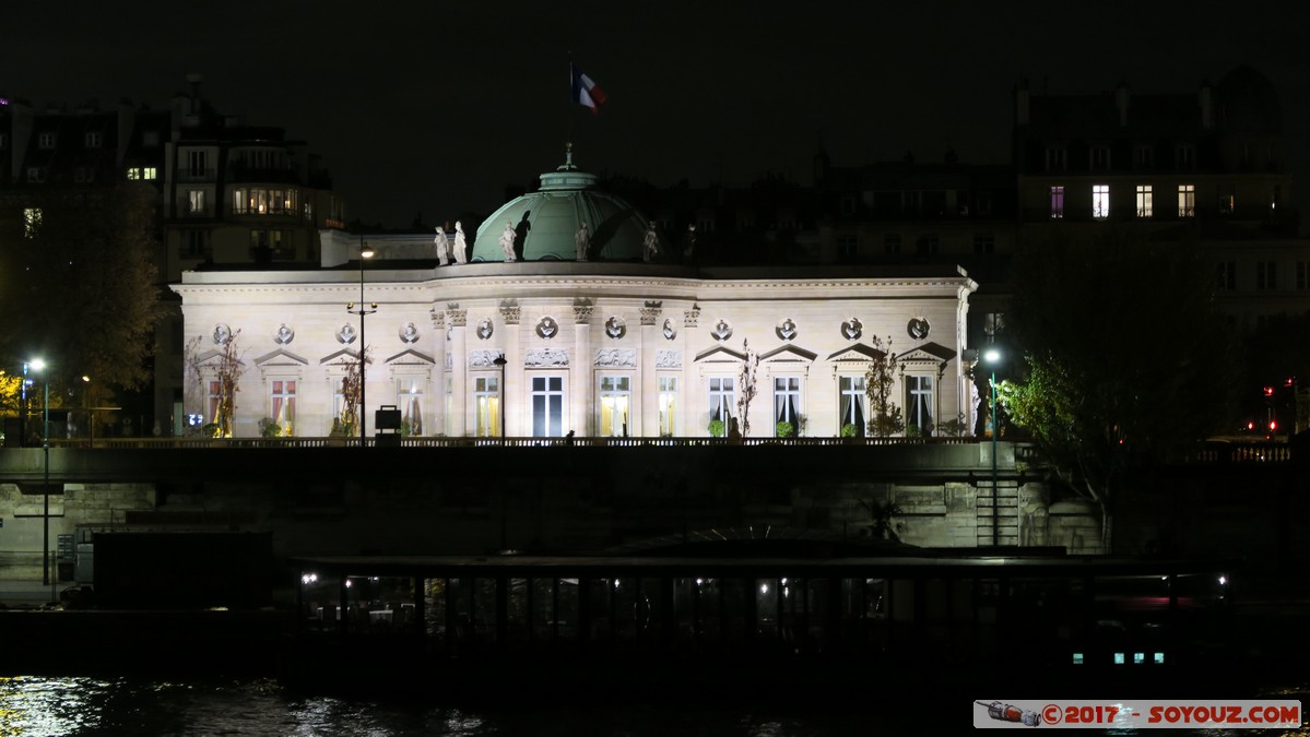 Paris by night - Hotel de Salm
Mots-clés: FRA France geo:lat=48.86221975 geo:lon=2.32559860 geotagged le-de-France Paris 01 Ancien - Quartier Tuileries Paris 07 Nuit Port des Tuileries Hotel de Salm