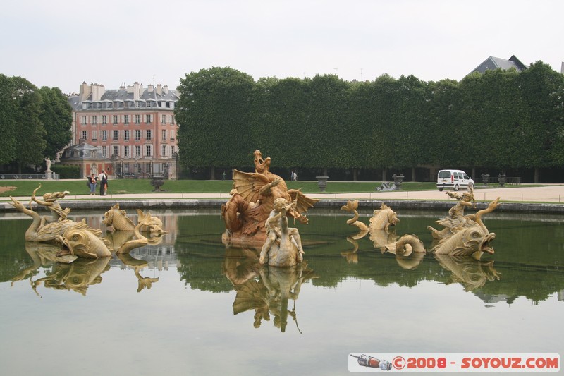 Chateau de Versailles - Bassin du Dragon
Mots-clés: patrimoine unesco Fontaine