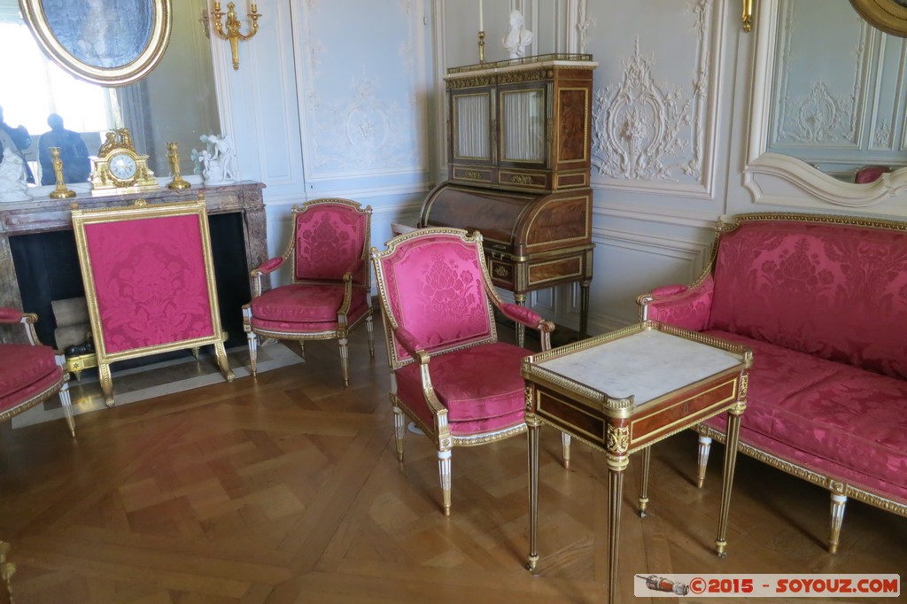 Chateau de Versailles - Cabinet Interieur de Madame Victoire
Mots-clés: FRA France geo:lat=48.80475421 geo:lon=2.12042034 geotagged le-de-France Versailles Chateau de Versailles chateau patrimoine unesco