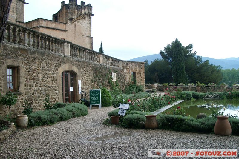 Chateau de Lourmarin
