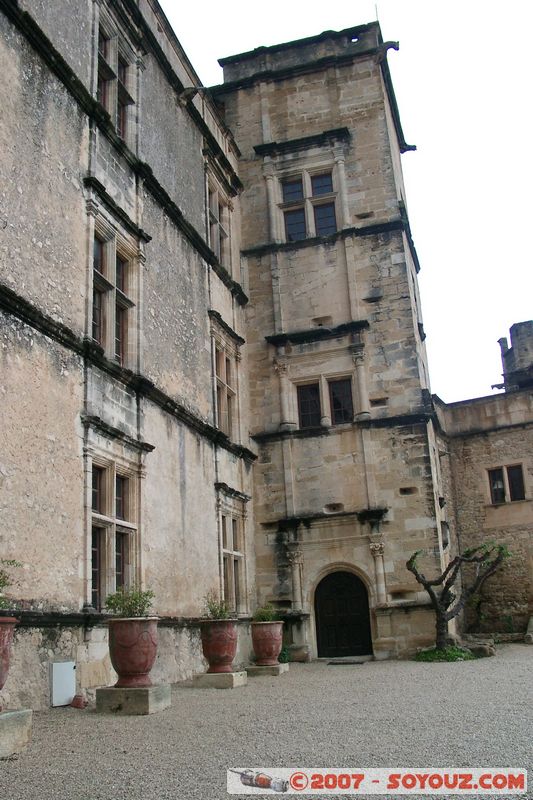 Chateau de Lourmarin
