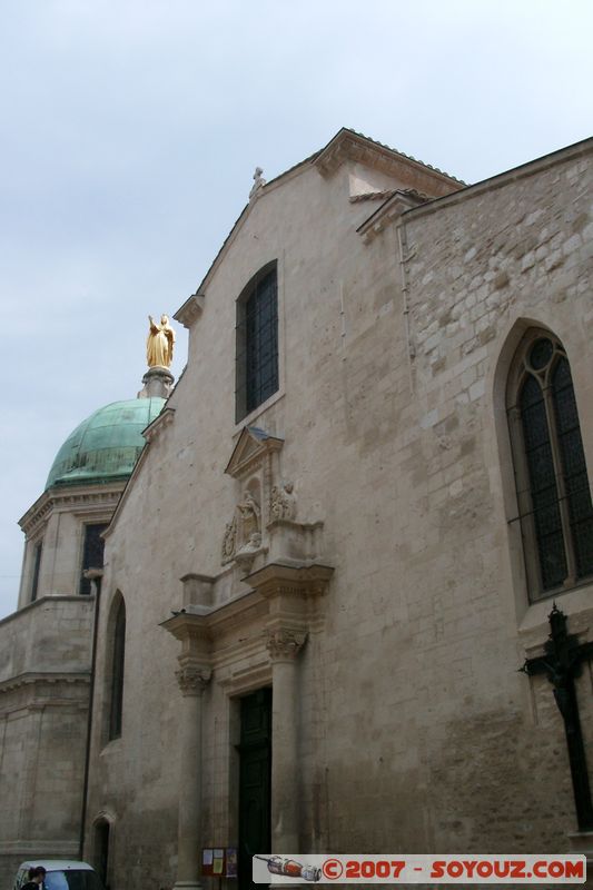 Ville d'Apt
L'église
Mots-clés: Eglise