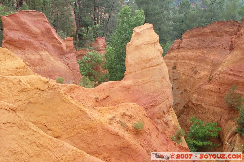 Le sentier des Ocres
