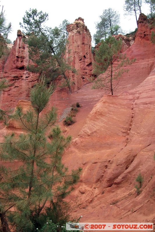 Le sentier des Ocres
