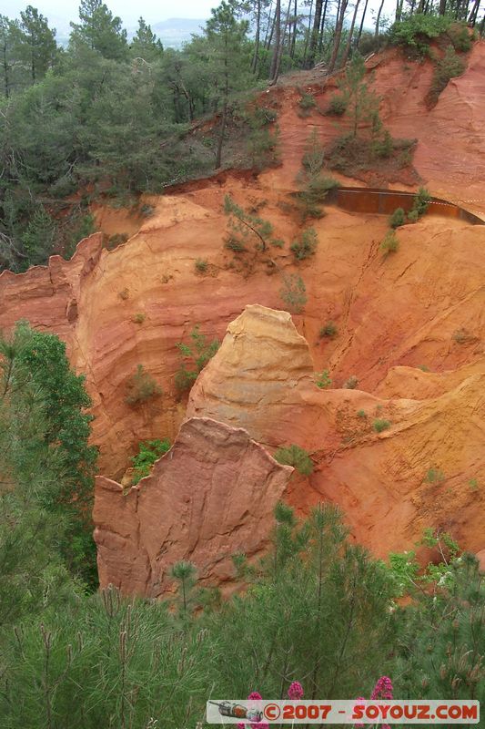 Le sentier des Ocres
