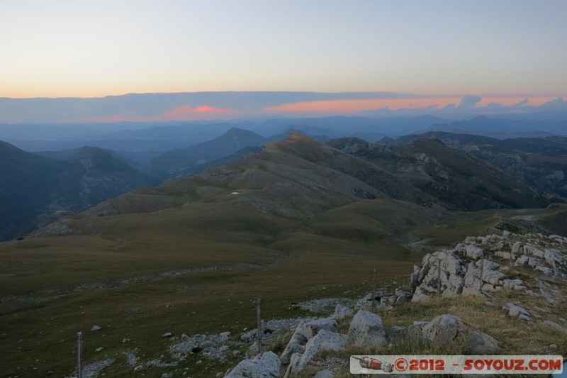 Mont Chiran - Coucher de Soleil
Mots-clés: Blieux FRA France geo:lat=43.86833544 geo:lon=6.31690532 geotagged Levens Provence-Alpes-CÃ´te d&#039;Azur sunset Montagne