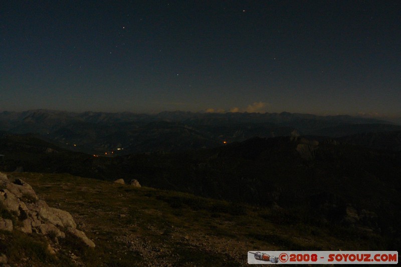 Mont Chiran - vue nocturne
Mots-clés: Nuit Astronomie