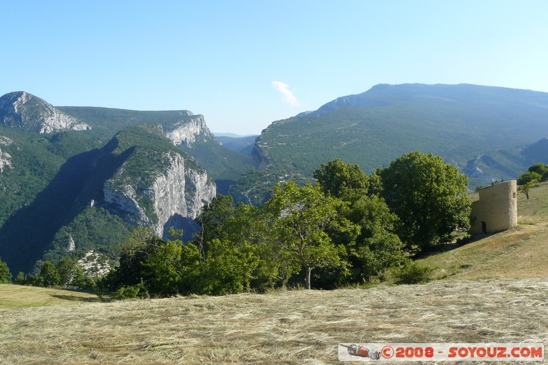 Rougon - vue sur les Gorges du Verdon
