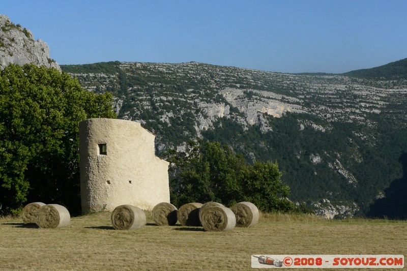 Rougon
