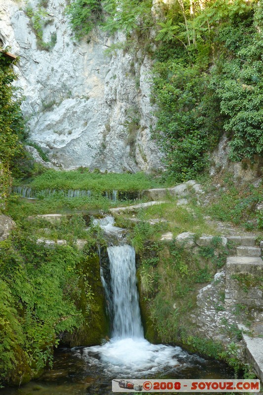 Moustiers-Sainte-Marie - Le Riou
Mots-clés: Riviere