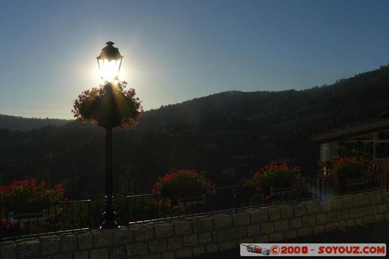 Moustiers-Sainte-Marie - Sunset
Mots-clés: sunset