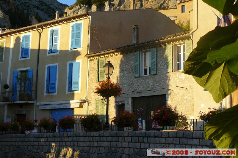 Moustiers-Sainte-Marie
Mots-clés: sunset