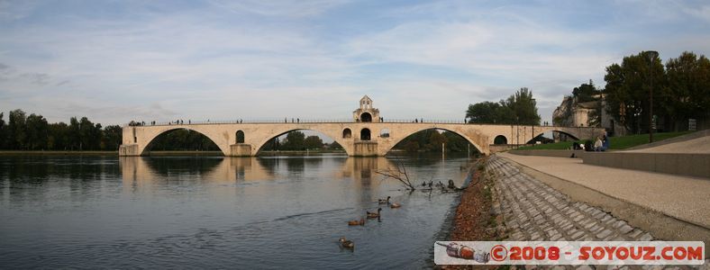 Avignon - Pont Saint-Benezet (pont d'Avignon)
Mots-clés: panorama patrimoine unesco Pont Ruines