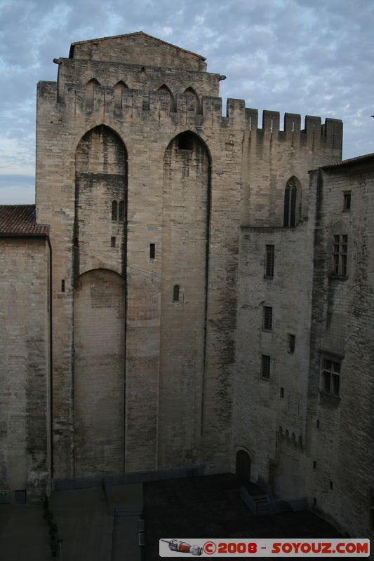 Avignon - Palais des Papes
Mots-clés: Eglise chateau patrimoine unesco