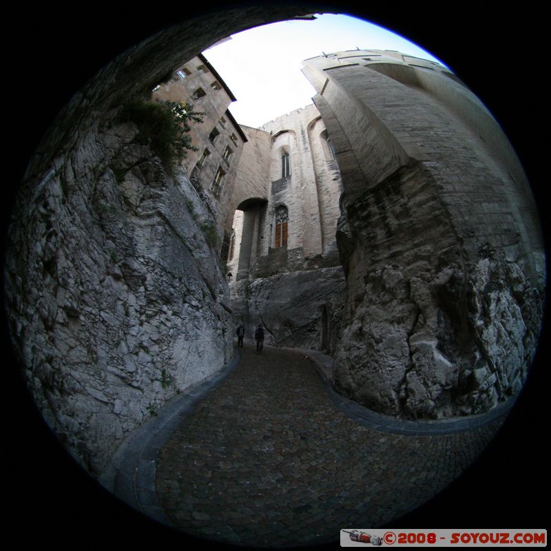 Avignon - Palais des Papes - Tour Saint-Laurent
Mots-clés: Fish eye Eglise chateau patrimoine unesco