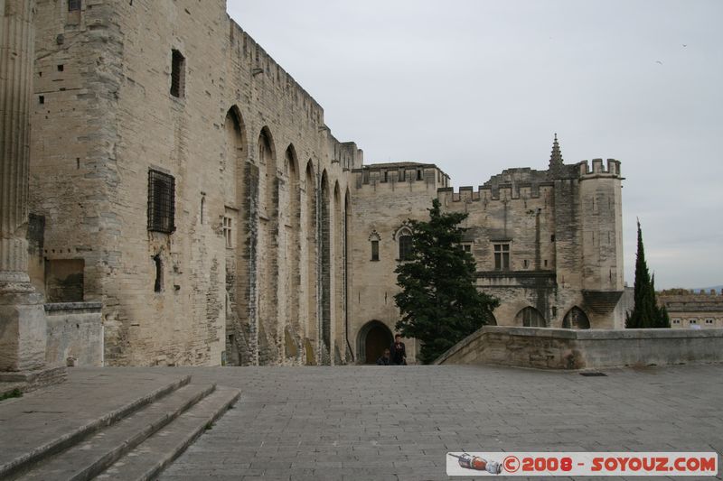 Avignon - Palais des Papes
Mots-clés: Eglise chateau patrimoine unesco