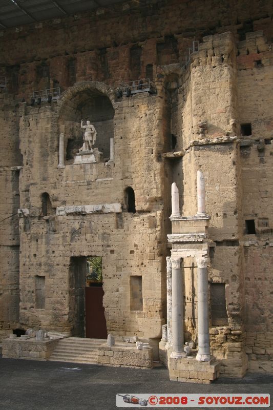 Theatre antique d'Orange
Mots-clés: Ruines Romain patrimoine unesco