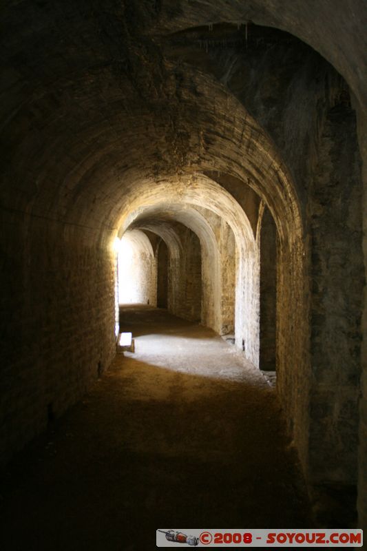 Theatre antique d'Orange
Mots-clés: Ruines Romain patrimoine unesco