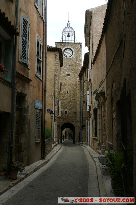 Aups - La tour de l'horloge
