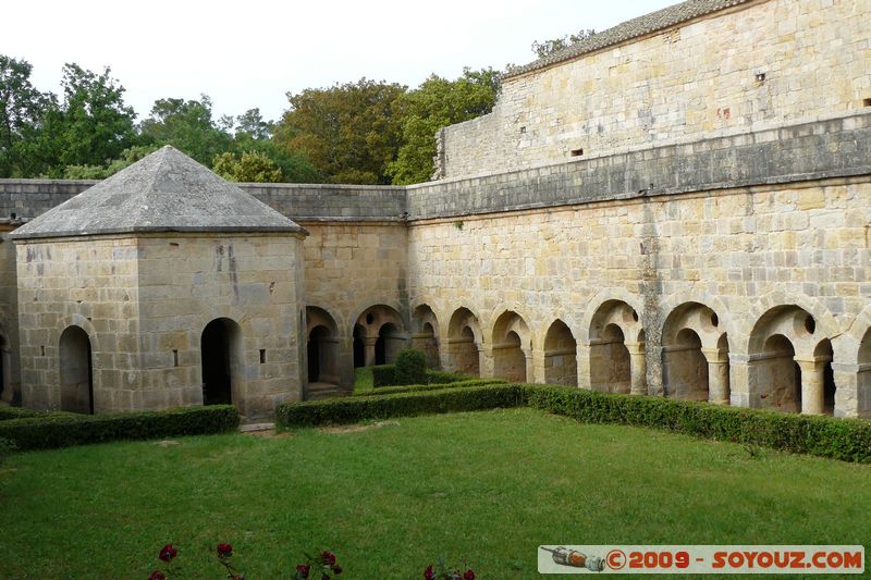 Abbaye du Thoronet - Le Cloitre
Mots-clés: Abbaye