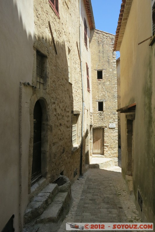 Seillans - Rue de la Boucherie
Mots-clés: FRA France geo:lat=43.63637798 geo:lon=6.64386123 geotagged Provence-Alpes-CÃ´te d&#039;Azur Seillans