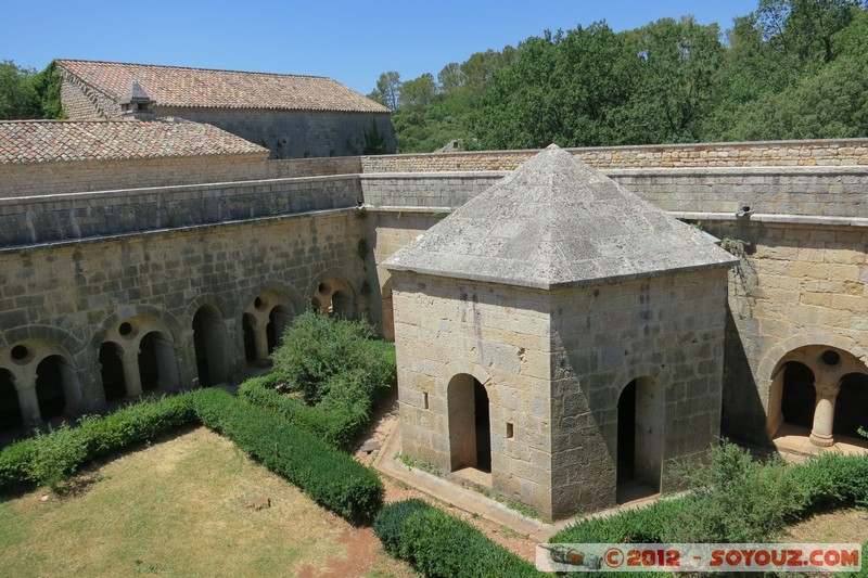 Abbaye du Thoronet - Le Cloitre
Mots-clés: FRA France geo:lat=43.46049662 geo:lon=6.26402557 geotagged Le Thoronet Les Camails Provence-Alpes-CÃ´te d&#039;Azur Abbaye