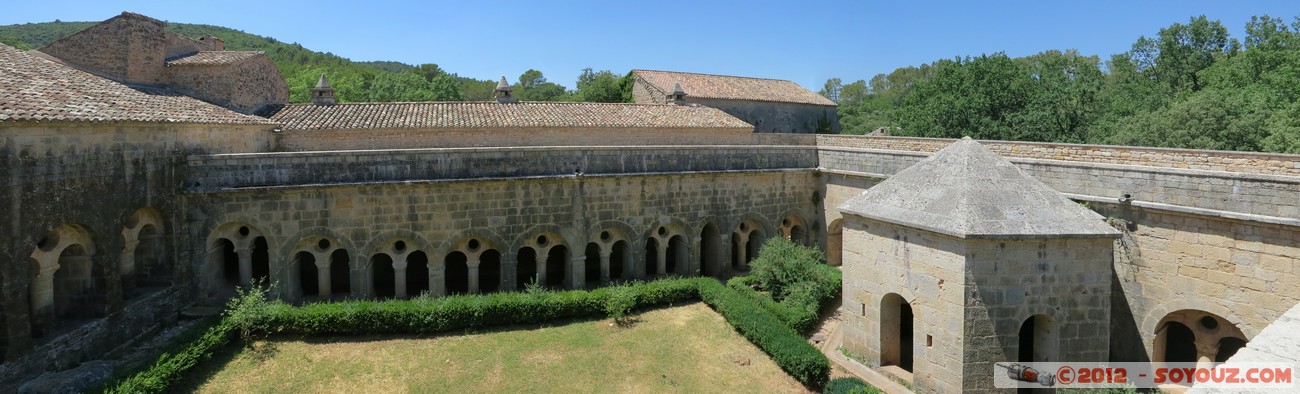 Abbaye du Thoronet - Le Cloitre - panorama
Mots-clés: FRA France geo:lat=43.46049662 geo:lon=6.26402557 geotagged Le Thoronet Les Camails Provence-Alpes-CÃ´te d&#039;Azur Abbaye panorama