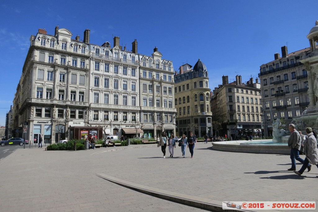 Lyon - Place des Jacobins
Mots-clés: Arrondissement de Lyon FRA France geo:lat=45.76062030 geo:lon=4.83341575 geotagged Rhône-Alpes patrimoine unesco Fontaine Place des Jacobins