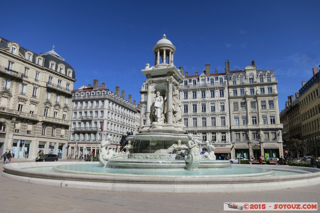 Lyon - Place des Jacobins
Mots-clés: Arrondissement de Lyon FRA France geo:lat=45.76062030 geo:lon=4.83341575 geotagged Rhône-Alpes patrimoine unesco Fontaine Place des Jacobins