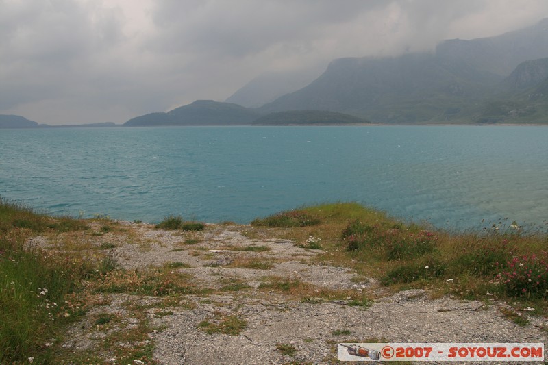 Lac du Mont-Cenis
