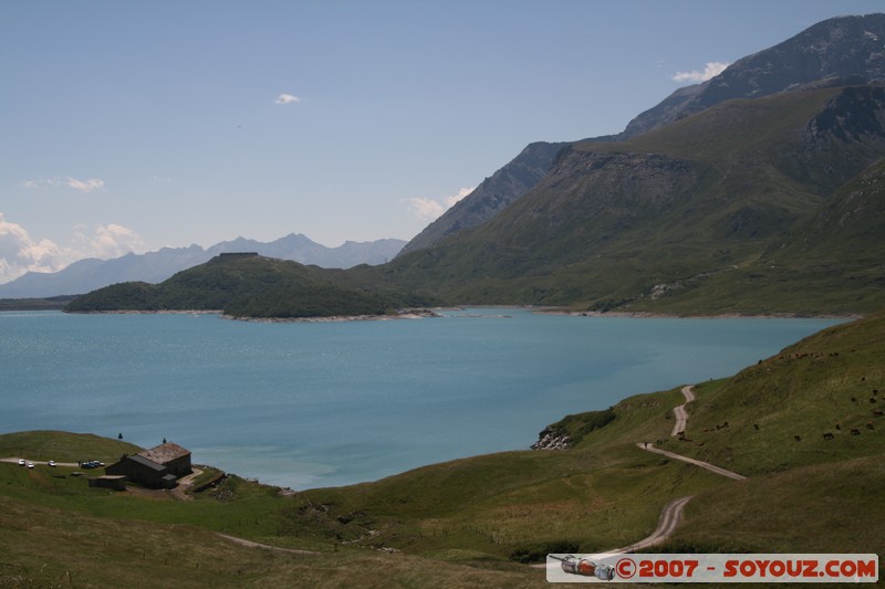 Lac du Mont-Cenis
