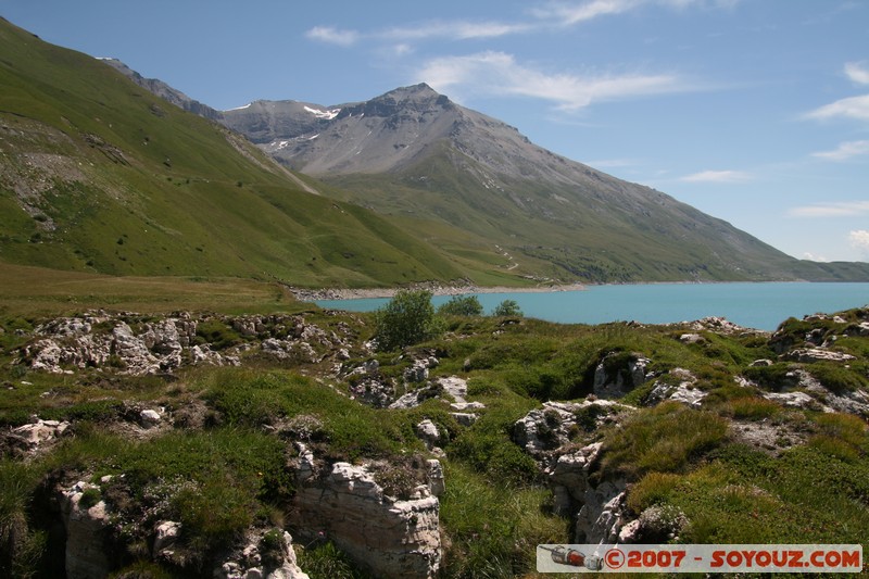 Lac du Mont-Cenis
