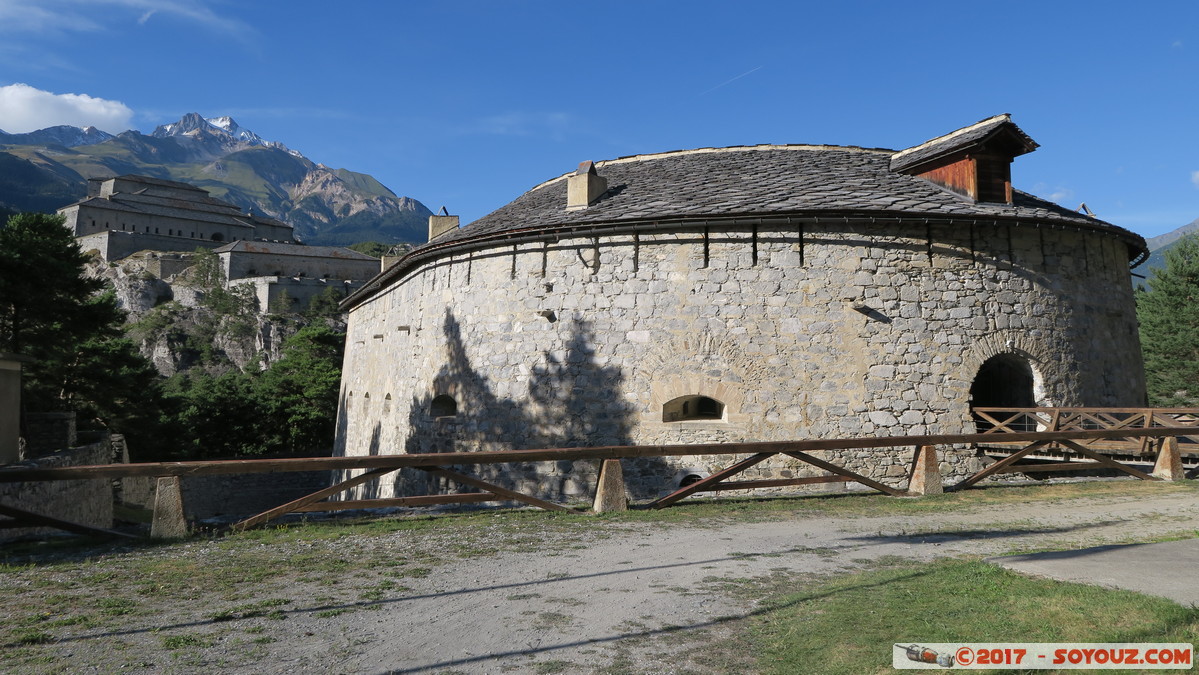 L’Esseillon - Redoute Marie-Thérèse et Fort Victor-Emmanuel
Mots-clés: Auvergne-Rhône-Alpes FRA France geo:lat=45.20804518 geo:lon=6.73517704 geotagged L’Esseillon Villarodin-Bourget Haute Maurienne Redoute Marie-Thérèse Fort Fort Victor-Emmanuel