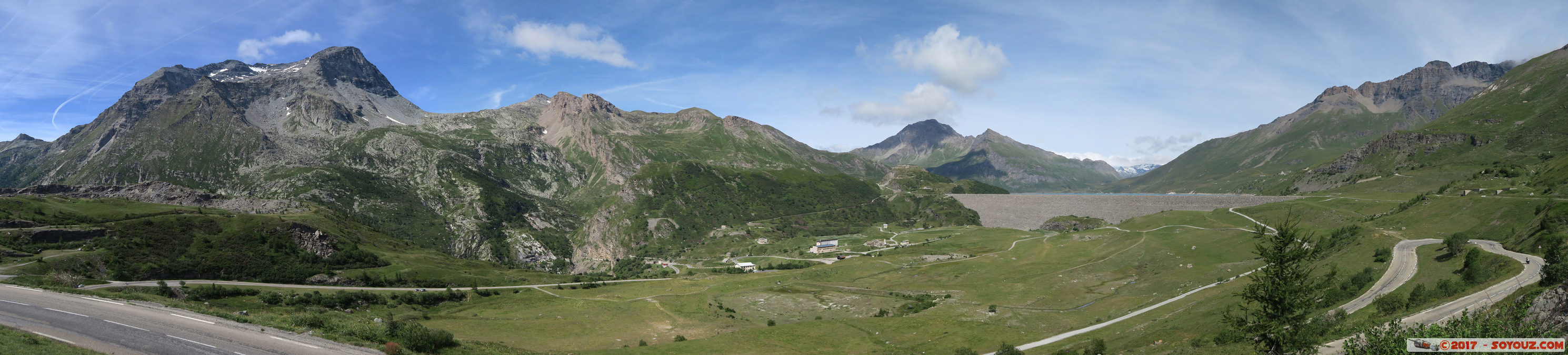 Lac du Mont-Cenis - Panorama Barrage
Mots-clés: geo:lat=45.21746271 geo:lon=6.96782112 geotagged Haute Maurienne Lanslebourg-Mont-Cenis Lac du Mont-Cenis Montagne barrage panorama