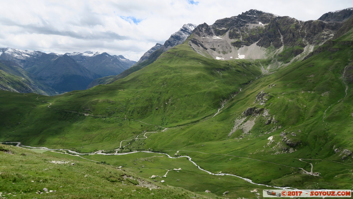 Col de l'Iseran - Vallon de la Lenta
Mots-clés: Auvergne-Rhône-Alpes Bonneval-sur-Arc FRA France geo:lat=45.40095104 geo:lon=7.03880310 geotagged Haute Maurienne Col de l&#039;Iseran Montagne Vallon de la Lenta Neige