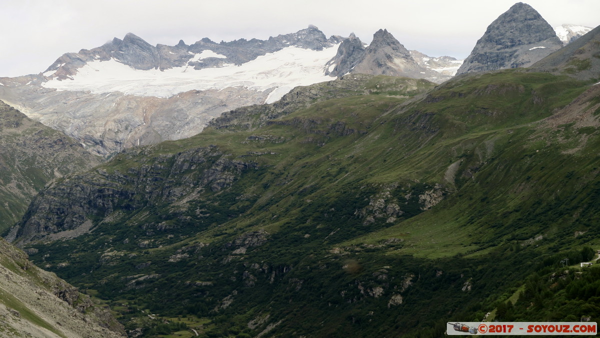 Col de l'Iseran
Mots-clés: Auvergne-Rhône-Alpes Bonneval-sur-Arc FRA France geo:lat=45.37349920 geo:lon=7.03677267 geotagged Haute Maurienne Col de l&#039;Iseran Montagne