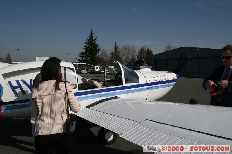 Tour des Lacs - Aeroport de Grenoble-Isere
Mots-clés: avion vehicule