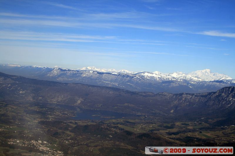 Tour des Lacs - Lac d'Aiguebelette et Mont-Blanc
