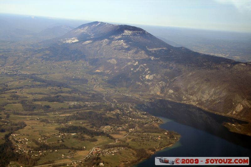 Tour des Lacs - Lac d'Aiguebelette et Mont du Chat
Mots-clés: Lac