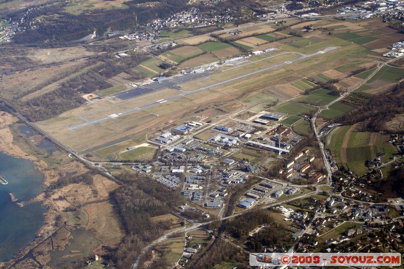 Tour des Lacs - Savoie-Technolac et aeroport de Chambery
Mots-clés: Lac