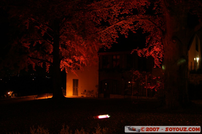 Annecy-le-vieux - Parc Gabriel Faure
Mots-clés: Nuit